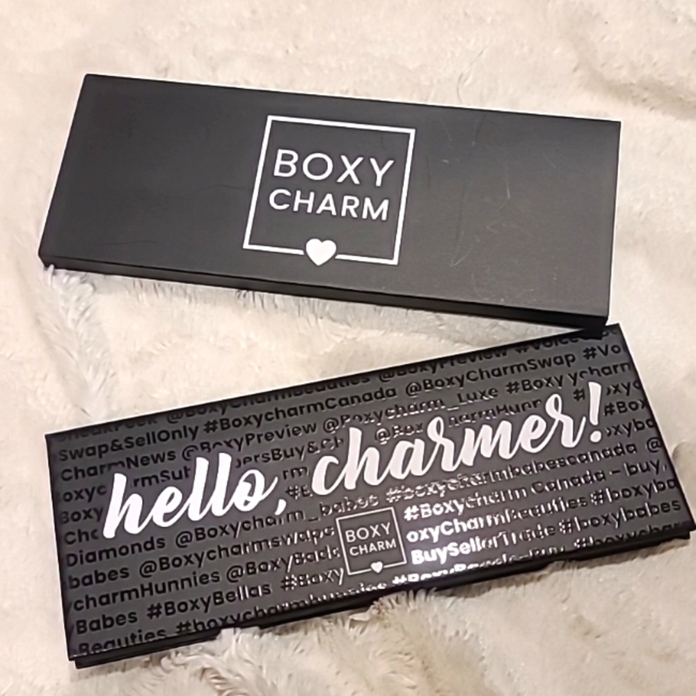 Boxycharm hello charmer eyeshadow palette